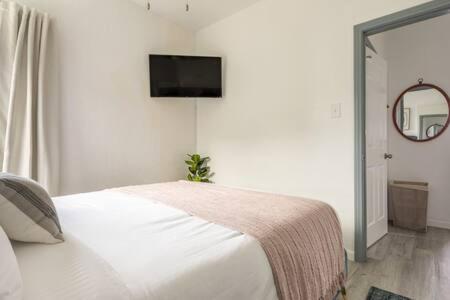 Amazing Ocean View - Luxury Manhattan Beach 1 Bedroom - Parking Zewnętrze zdjęcie
